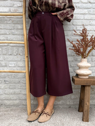 Wide Cropped Trousers / Bordeaux