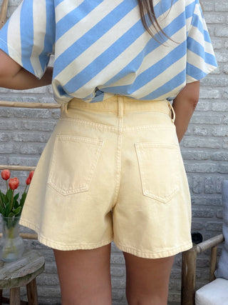 Wide Denim Short / Yellow