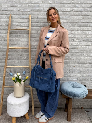 Striped Knit Sweater / White-Blue