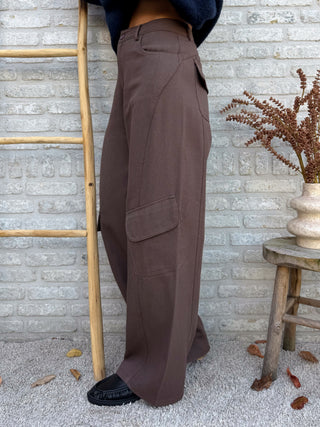 Loose Cargo Pants / Brown