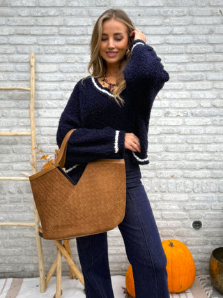 Soft Teddy Sweater / Dark Blue