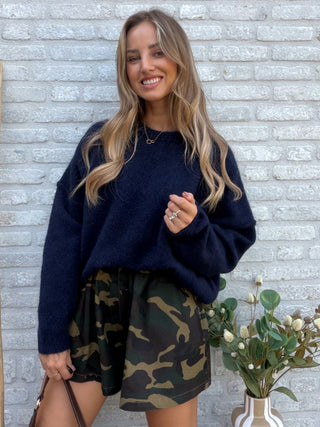 Relaxed Soft Knit / Navy Blue