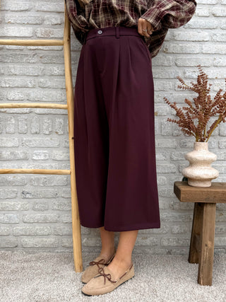 Wide Cropped Trousers / Bordeaux