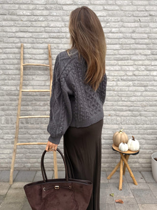 Charcoal Cable Knit / Grey