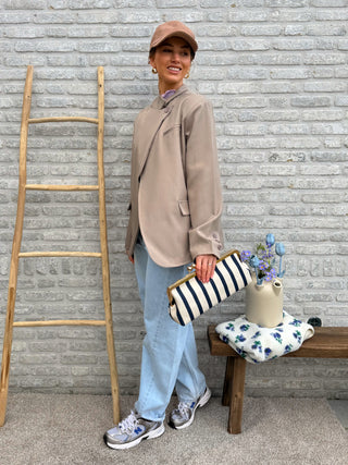 Minimal Chic Blazer / Taupe