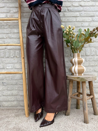 Wide Leg Leather Pants / Bordeaux