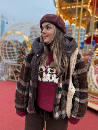 Teddy Bear Knit / Burgundy