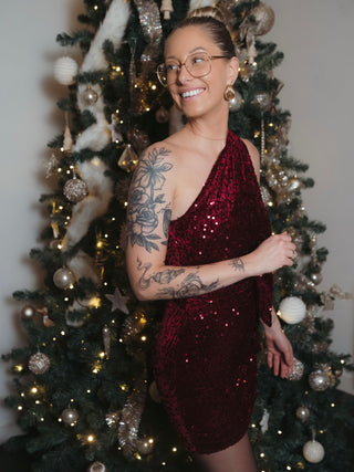 Velvet Sequin One-Shoulder Dress / Bordeaux