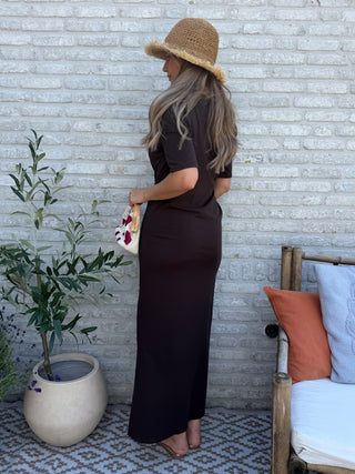 Everyday Chic Shirt Dress / Brown