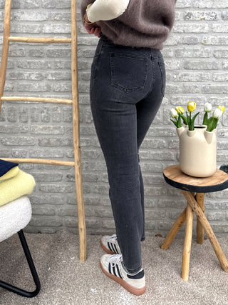 Mom Fit Jeans / Grey