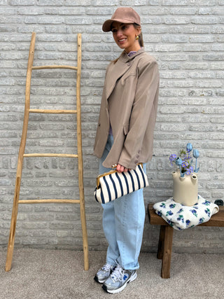 Minimal Chic Blazer / Taupe