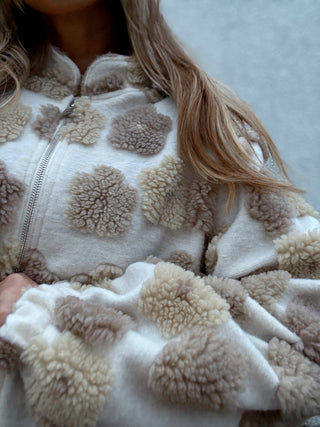 Teddy Flower Bomber / Beige - White