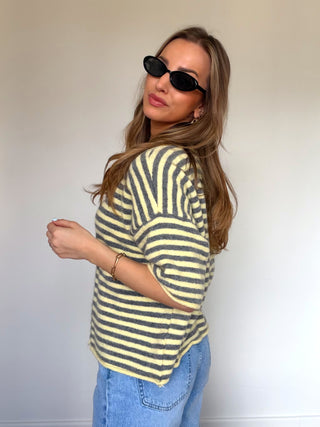 Striped Knit Cardigan / Yellow-Grey