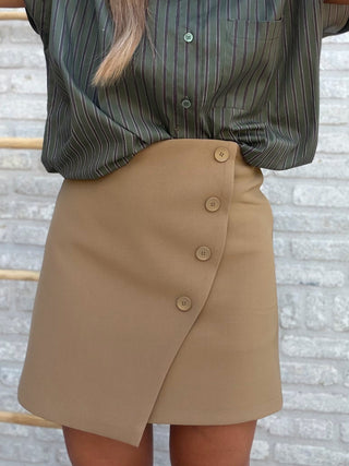 Ruby Button Skirt / Beige