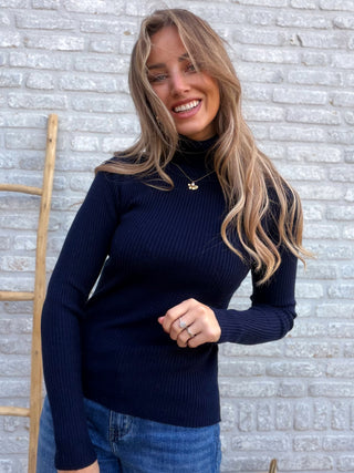 Ribbed Turtleneck / Navy Blue