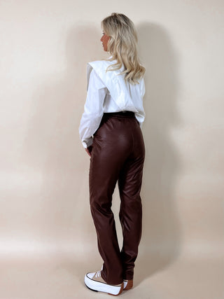 Leather Straight Trousers /  Brown