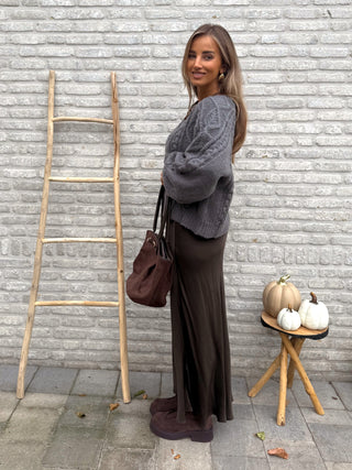 Charcoal Cable Knit / Grey