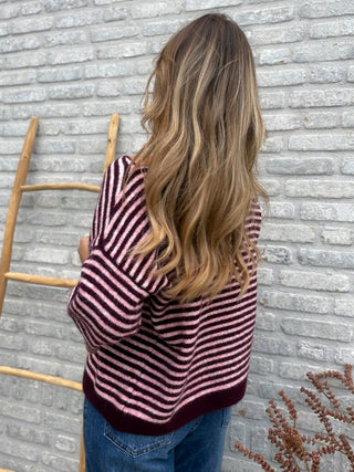 Striped Cut-Out Knit / Bordeaux