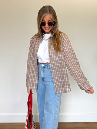 Iconic Statement Shirt / Taupe