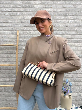 Minimal Chic Blazer / Taupe