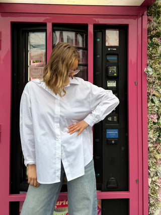 Oversized Bisou Shirt / White