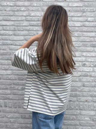 Striped Scarf Tee / Grey-White