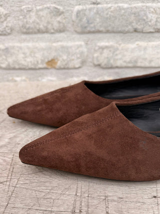 Pointed Flats / Brown