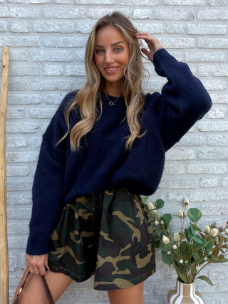Relaxed Soft Knit / Navy Blue