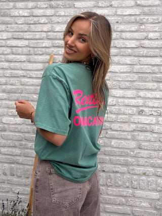Resting On Vacation Tee / Green
