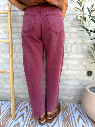 Vintage Wash Jeans / Bordeaux