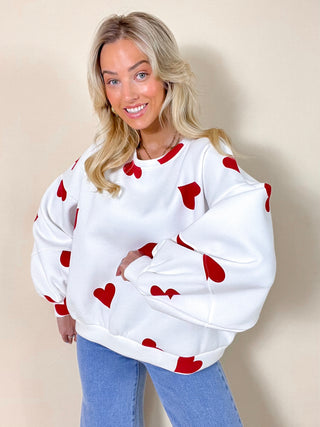 Lovely Heart Sweatshirt / White-Red