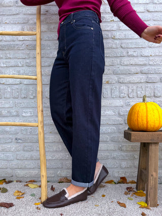 Mid Mom Jeans / Dark Blue
