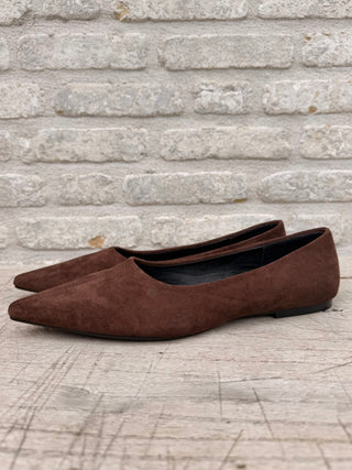 Pointed Flats / Brown