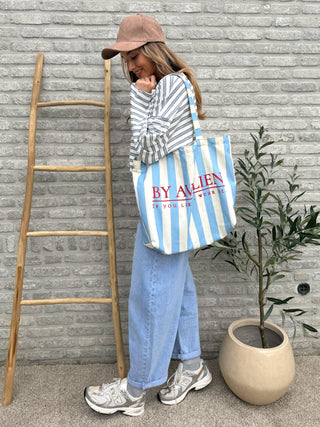 Soft Striped Knit / Grey-White