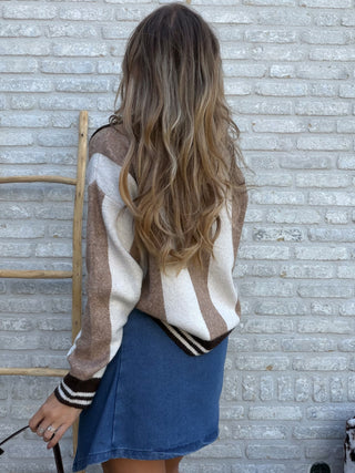 Stripe V-Neck Knit / Beige-Camel