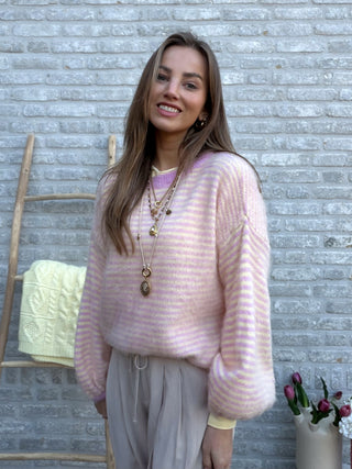 Soft Knit Sweater / Peach-Pink