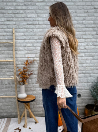 Fluffy Gilet / Beige