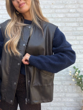 Leather Gilet / Dark Brown