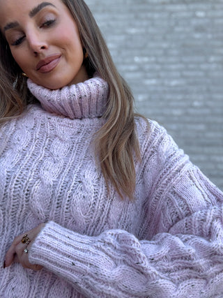 Cozy Knit Cable Sweater / Light Pink