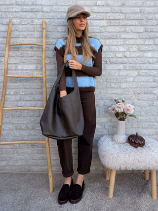 Stripe Knit Vest / Blue-Brown