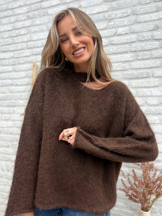 Cut-Out Longsleeve Knit / Brown