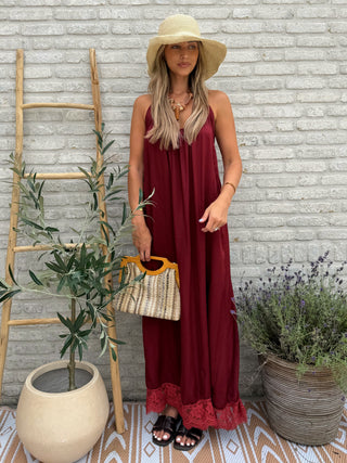 Midnight Lace Dress / Bordeaux