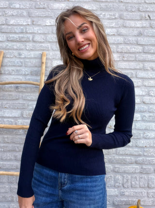 Ribbed Turtleneck / Navy Blue
