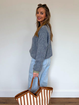 Soft Knit Cardigan / Grey