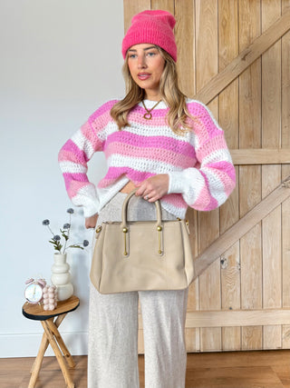 Cable Knit Beanie / Fuchsia