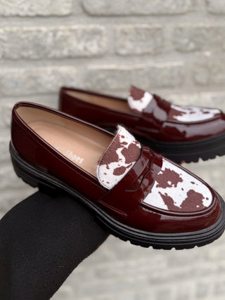 Chunky Cow Chic Loafers / Burgundy