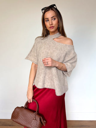 Soft Off-Shoulder Knit / Taupe