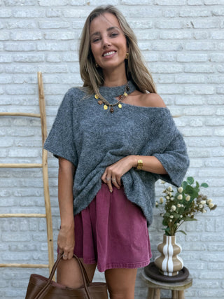 Cut-Out Soft Knit / Grey