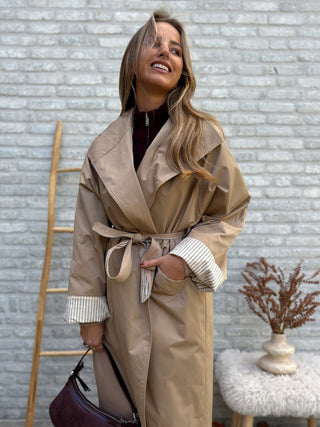 Oversized Trench Coat / Beige