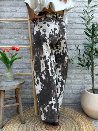 Cow Print Balloon Jeans / Brown